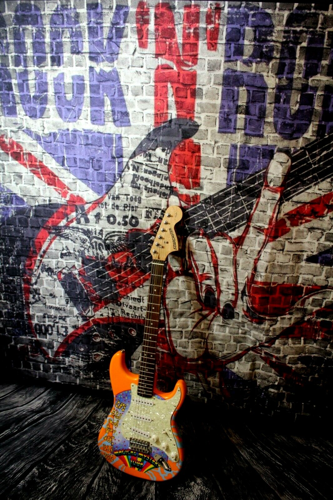 BEATLES Magical Mystery Tour Hand Painted FENDER GUITAR 💥BEATLES ~FREE SHIPPING