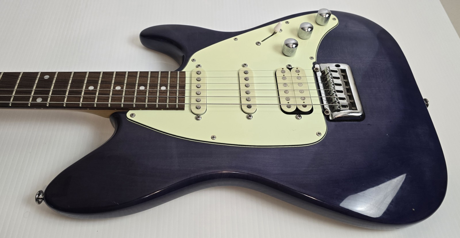 Alvarez Classic Custom Electric Guitar Korea HSS Strat Style Blue