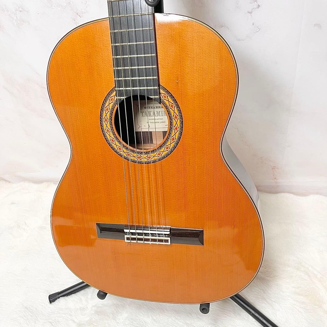 [Good condition] 1979 Takamine No.5 classical guitar with case