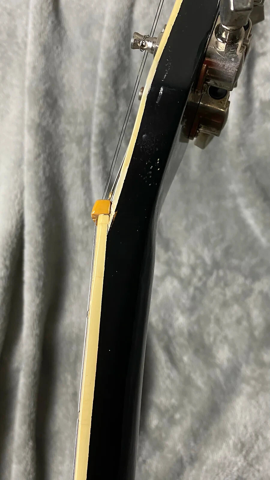 Electra MPC LP Style X310 Single Cutaway Set Neck with Case