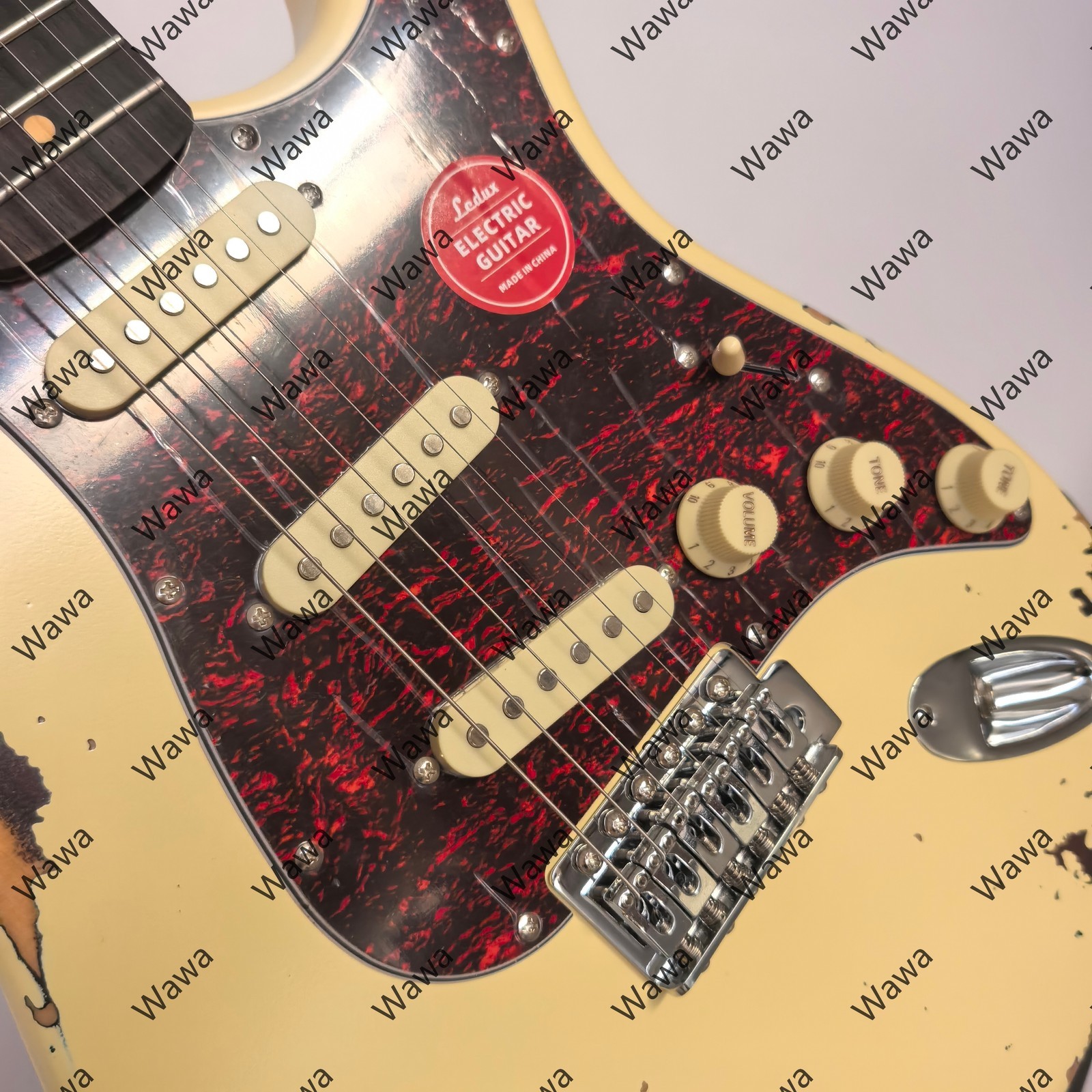 Excellent Heavy Vintage White Over Sunburst Strat Guitar SSS Single Coils
