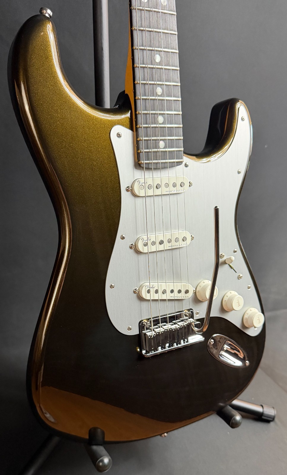 Fender American Ultra II Stratocaster Electric Guitar Texas Tea Finish w/ OHSC