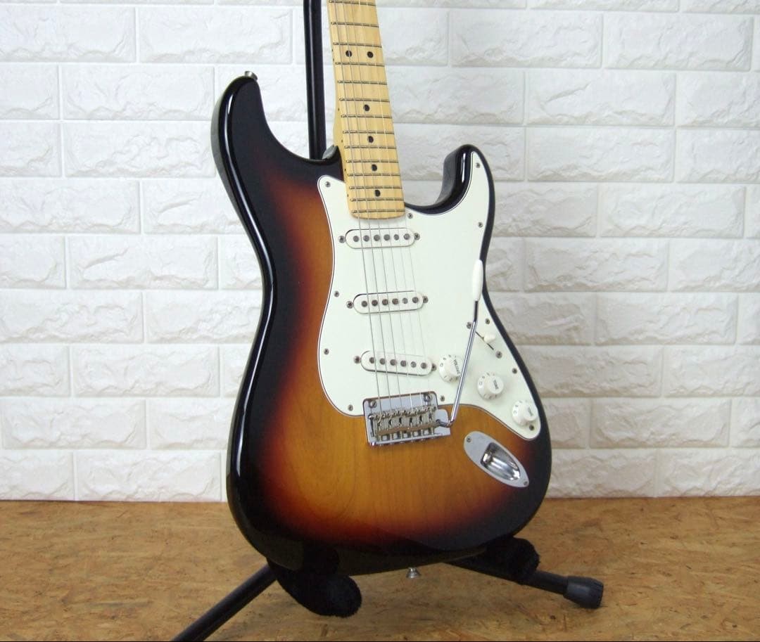 Fender Made in Japan Hybrid Ⅱ ST Type Sunburst MN Electric Guitar W/Gig Bag
