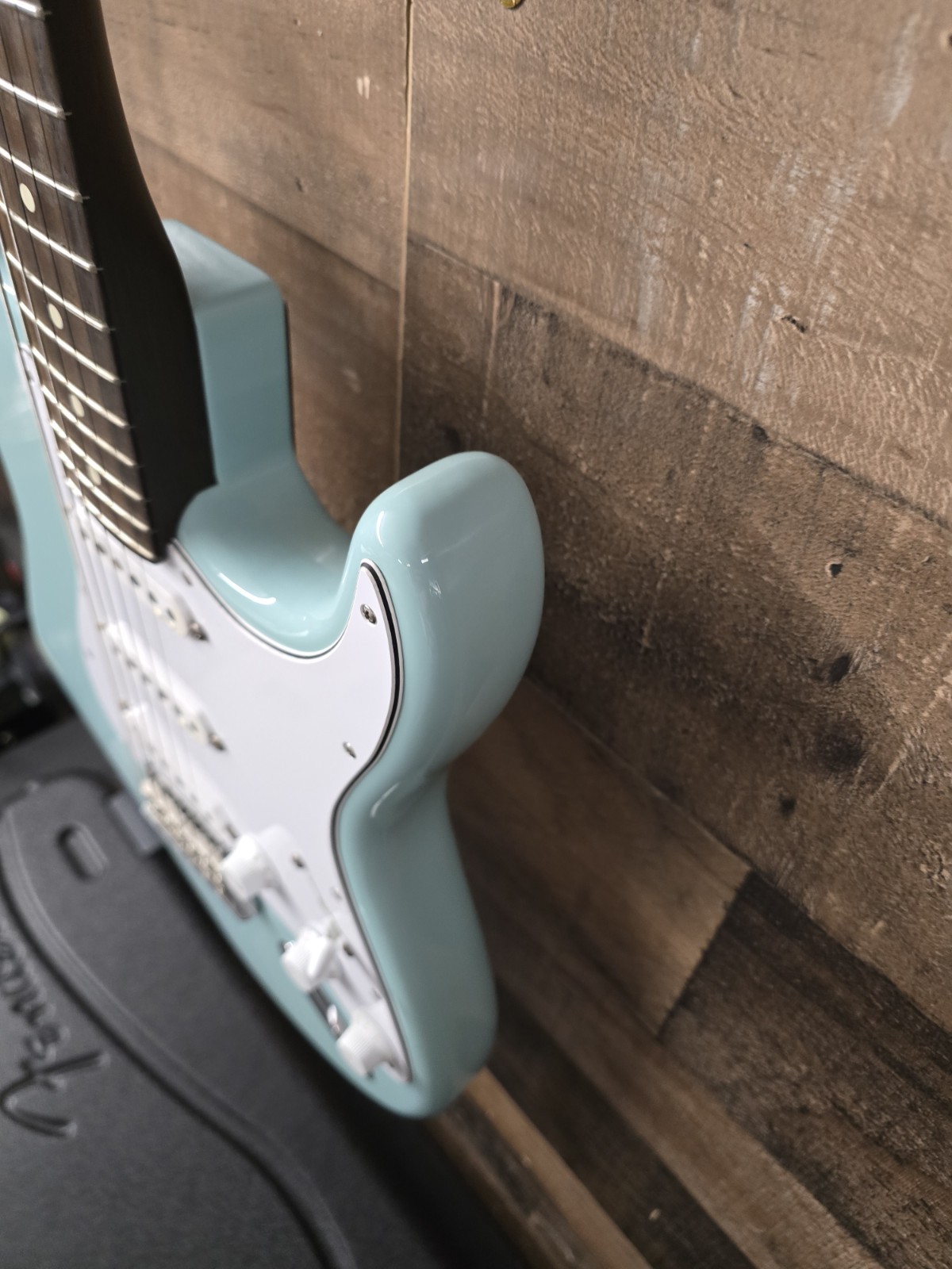 2019 Fender Limited Edition American Standard Stratocaster Solid Rosewood Neck.