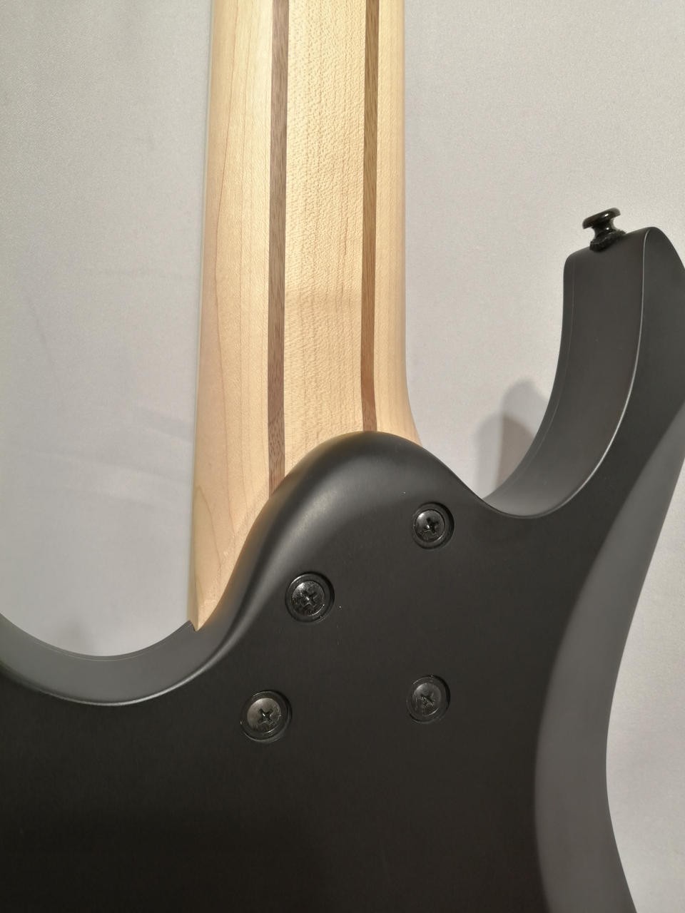 [IBANEZ] RG8EX Used Meranti body Walnut neck Jatoba fingerboard 8 string Black
