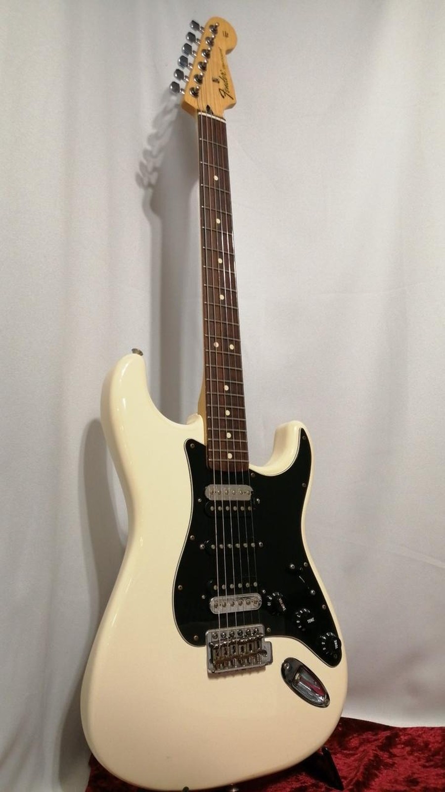 FENDER MEXICO PLAYER STRATCASTER HSH Used 2014 Alder body Rosewood fingerboard