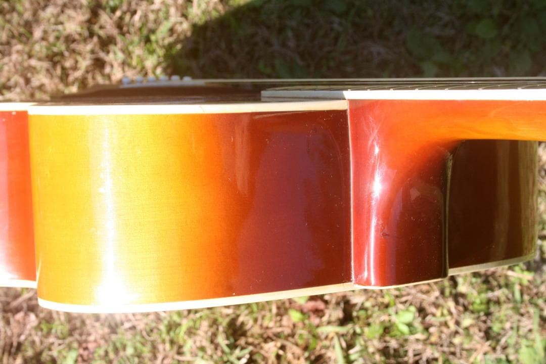 Granada J200 model manufactured by Matsumoku in Matsumoto, Japan in the 1970s