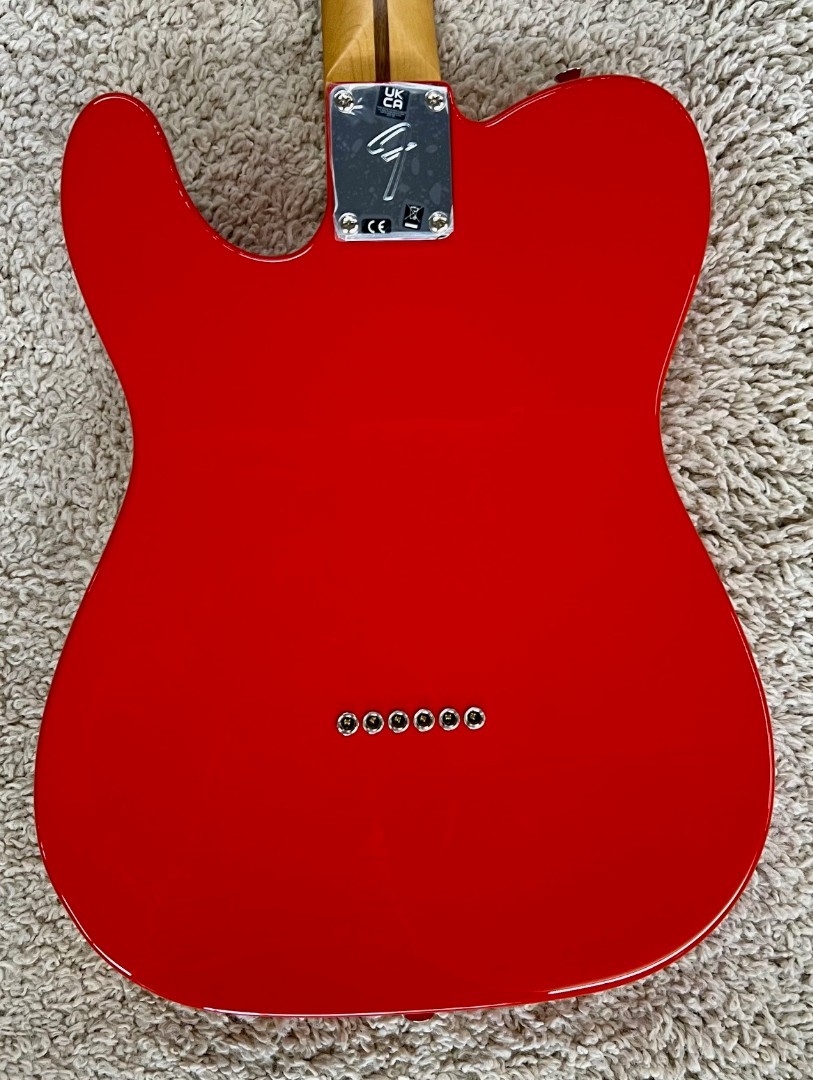 Fender Player II Telecaster Electric guitar, Maple Fingerboard, Coral Red – MIM