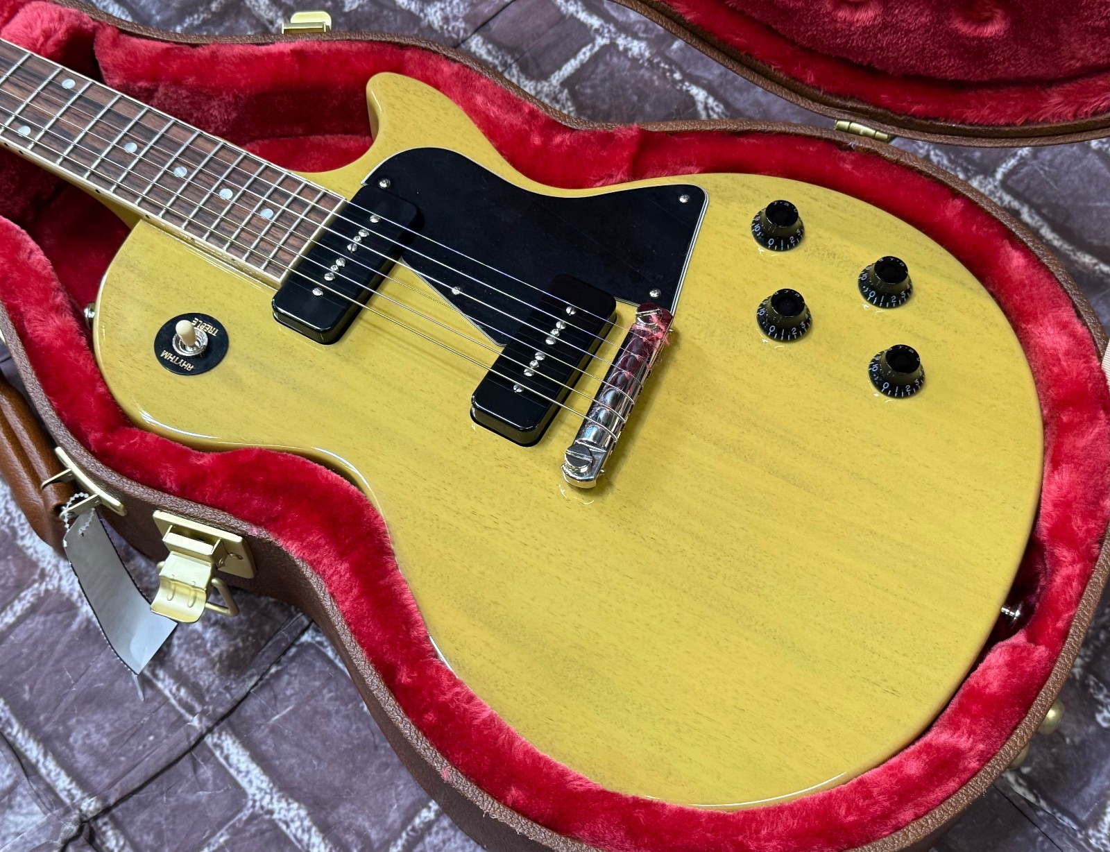 Gibson Les Paul Special P90 TV Yellow Open Box Unplayed 9lbs 5oz #177