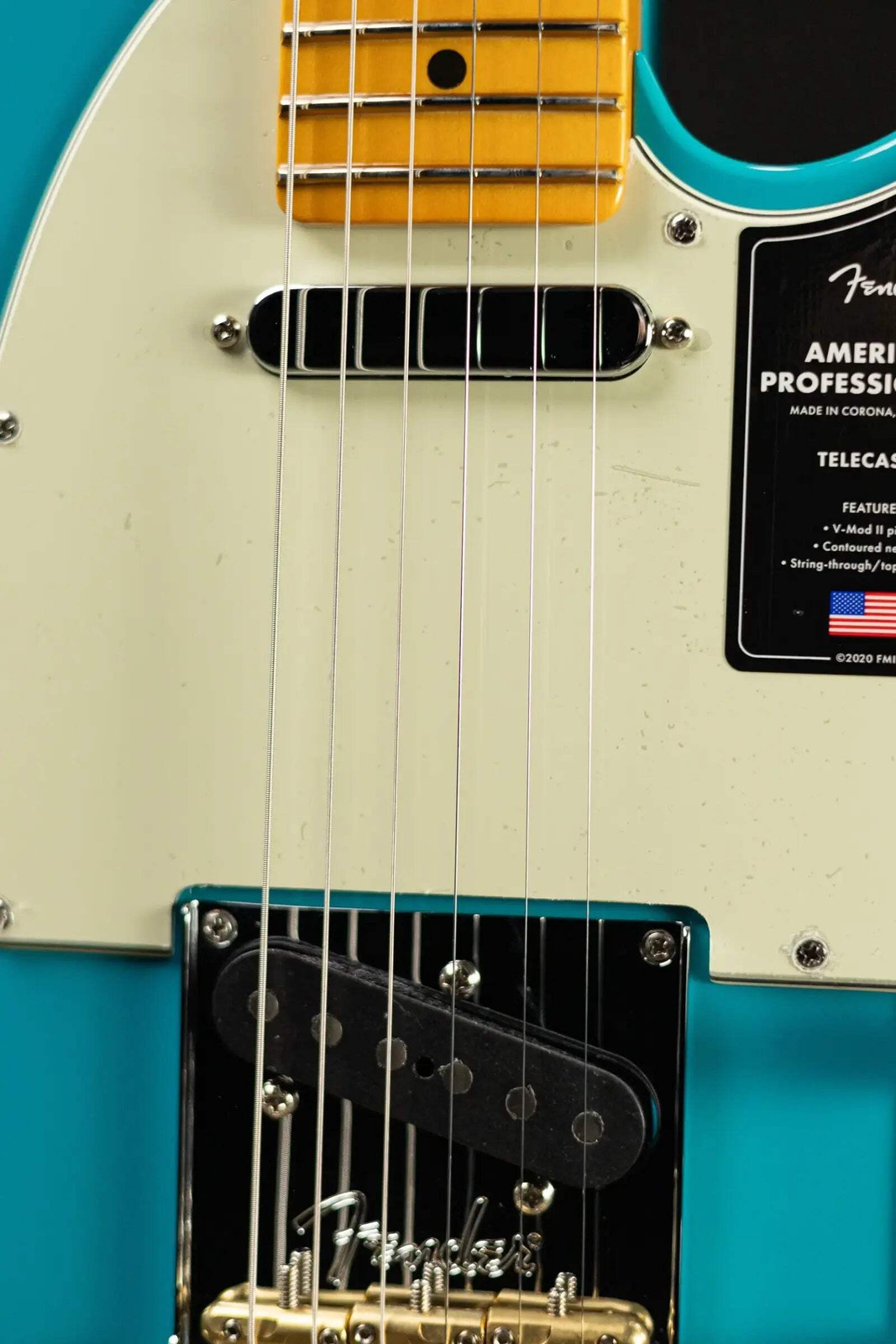 Fender American Professional II Telecaster Electric Guitar – Miami Blue with Har