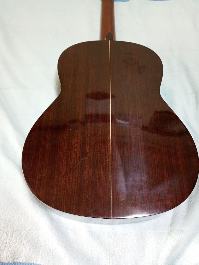 Takamine montano Toku No. 1 with hard case [rare item]