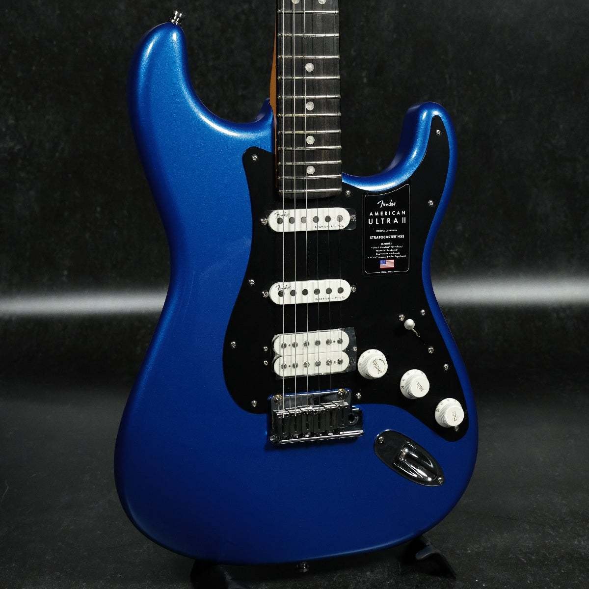 Fender American Ultra II Stratocaster HSS Ebony Noble Blue