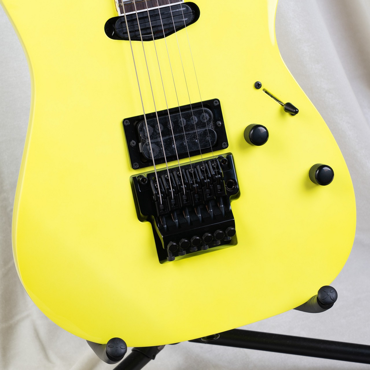 Ibanez RG565R DY 426541