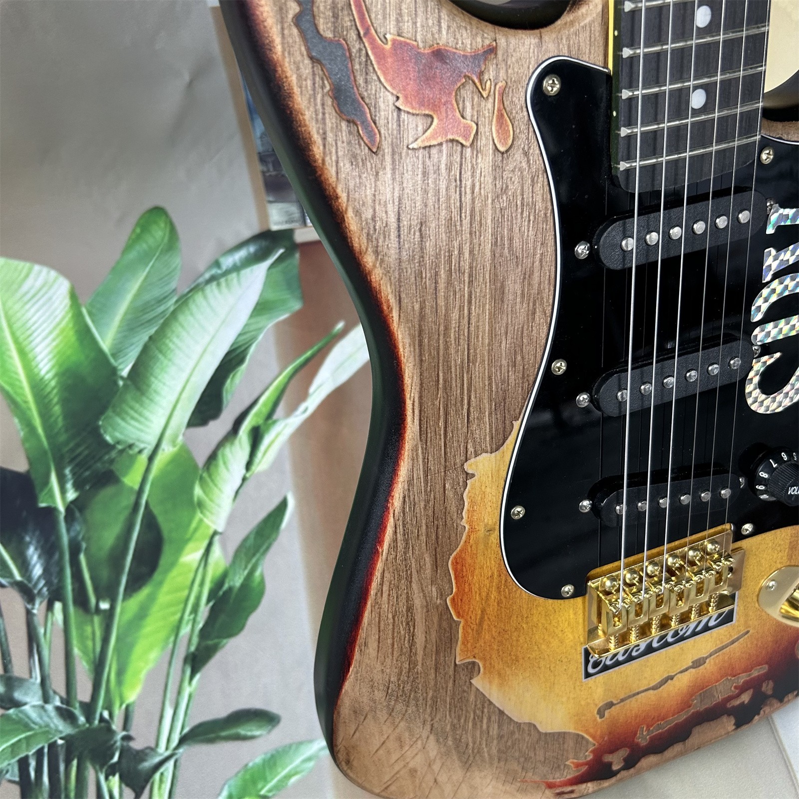 US Warehouse Custom ST Ruins SRV Electric Guitar Tremolo Bridge Alder Body