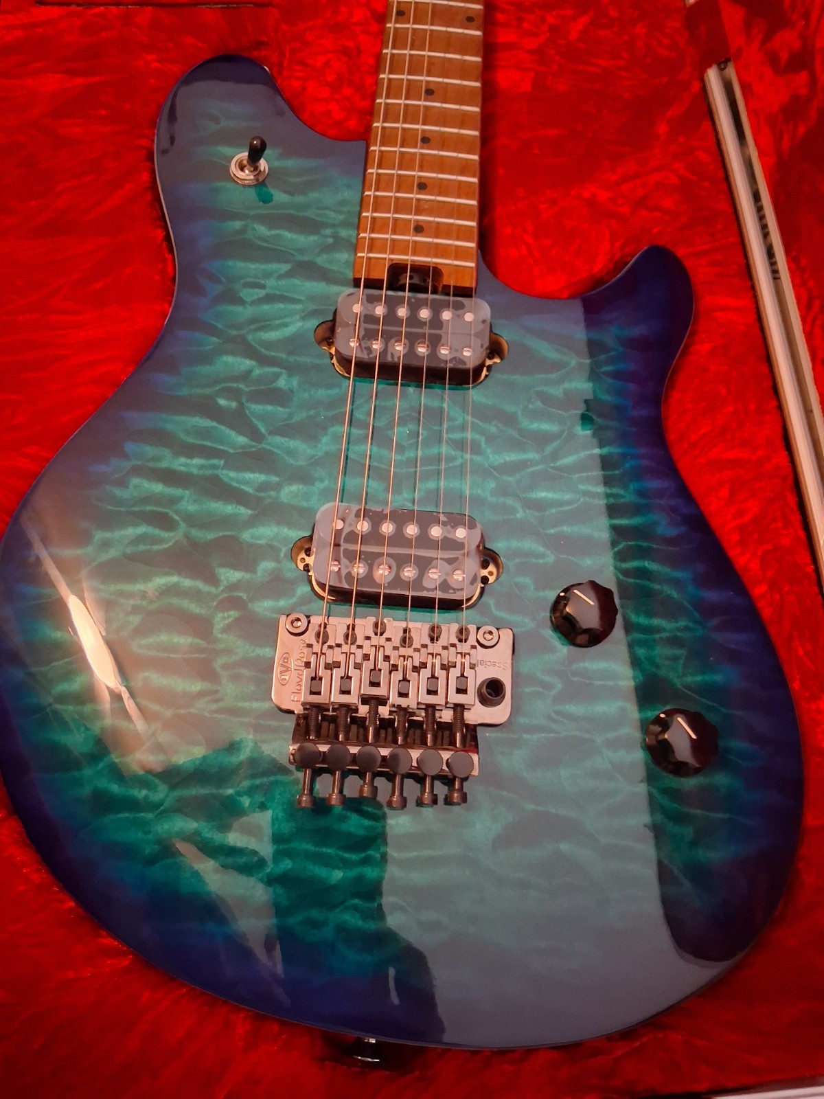 EVH Wolfgang Standard Clorine Burst QM Guitar W/ Hard Case