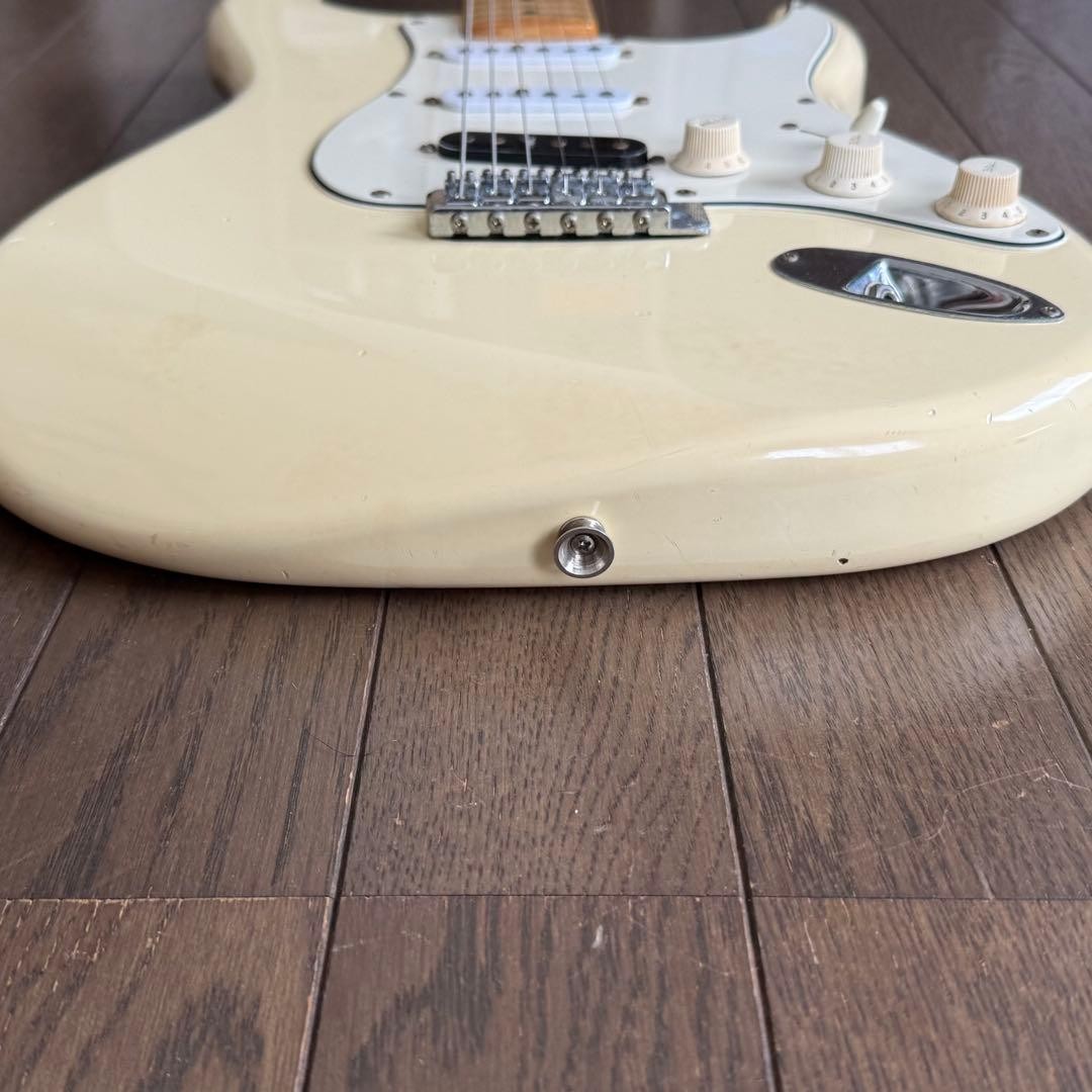 Greco SUPER SOUNDS SE500W White Manufactured in September 1976 from Japan