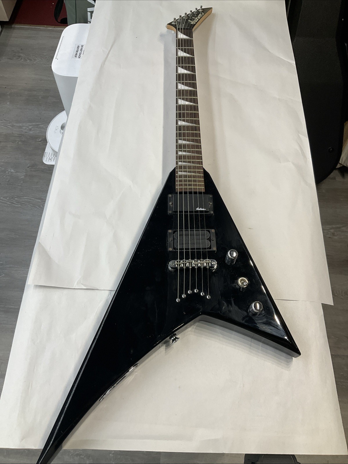 Jackson JS Series Rhoads JS32T Satin Black Electric Guitar