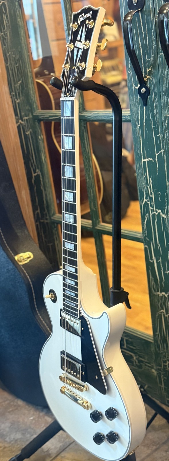 Gibson Les Paul Custom Shop Electric Guitar Alpine White W Case & COA