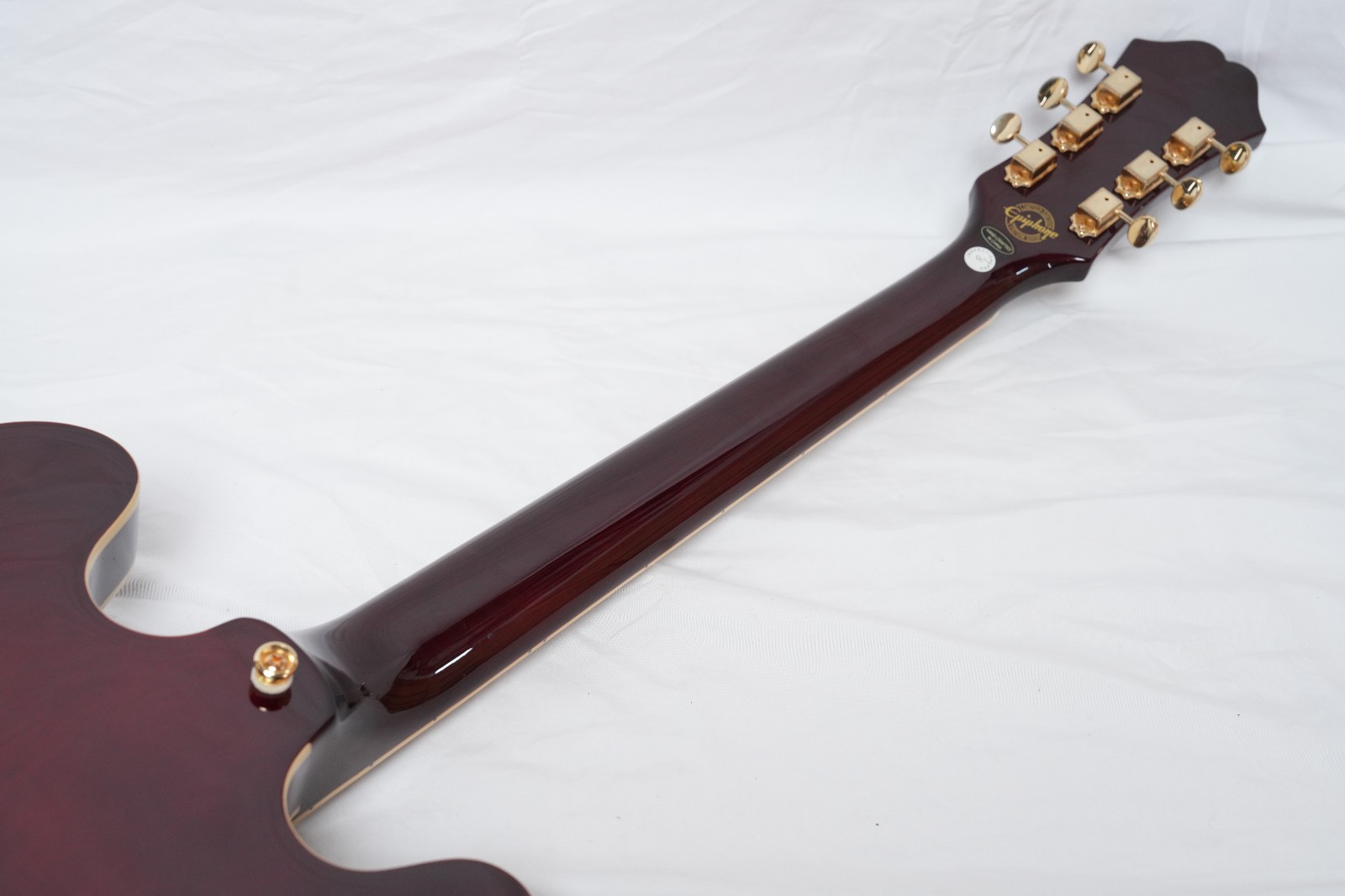Epiphone Riviera P93 WR Semi-Acoustic Guitar wP-90,Bigsby Excellent Condition