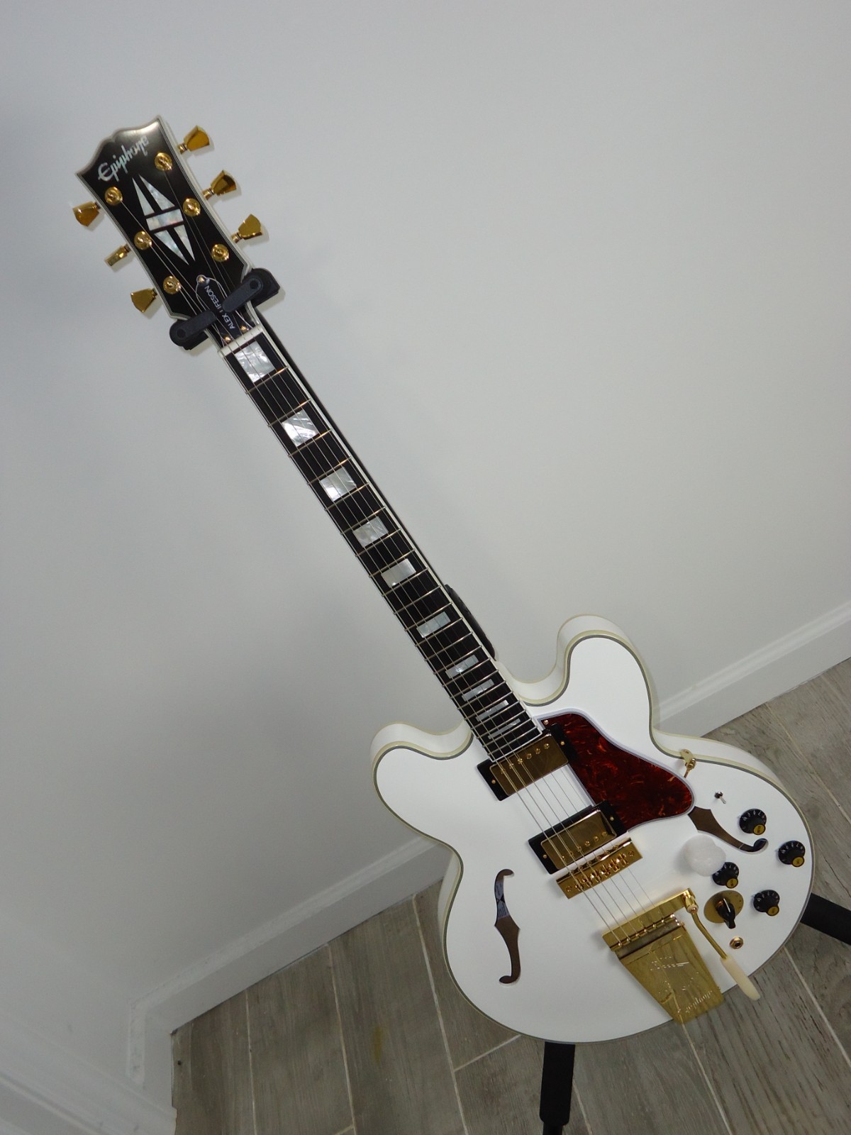 2026 Epiphone Alex Lifeson 1976 ES-355 “Whitey” Re-Issue Electric Guitar RUSH