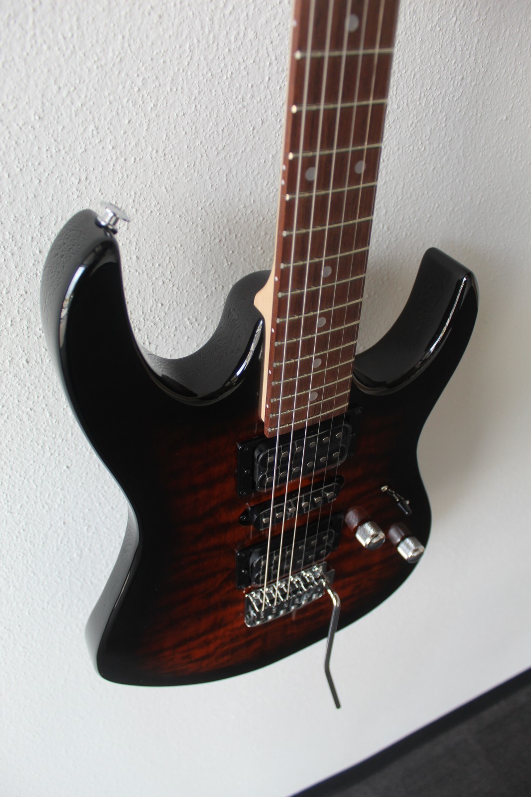 Brand New Ibanez Gio GRX70QA Electric Guitar – Sunburst