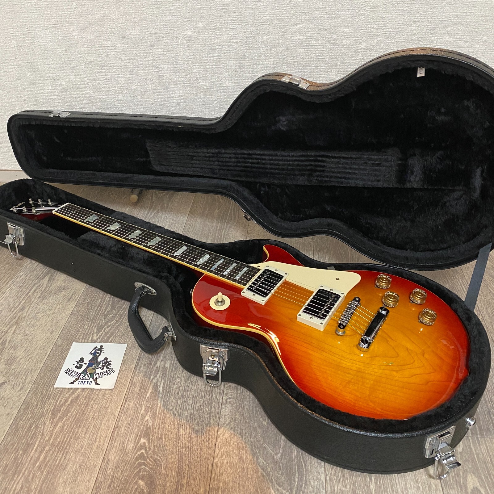 Orville By Gibson Electric Guitar Les Paul Stand Cherry Sunburst LPS-75 Used