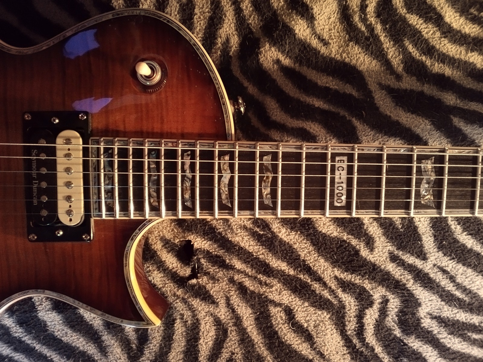 ESP LTD EC-1000 Deluxe Amber Highly Flamed, Seymour Duncans, Hard Case 2005