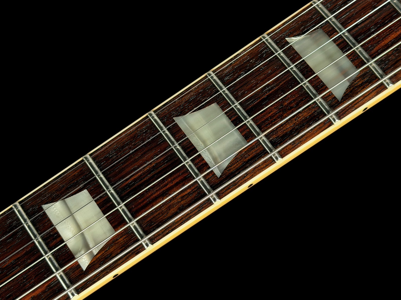 2026 GIBSON LES PAUL ’59 CUSTOM SHOP CHAMBERED 1959 FLAME TOP ~ CANDY RED TIGER