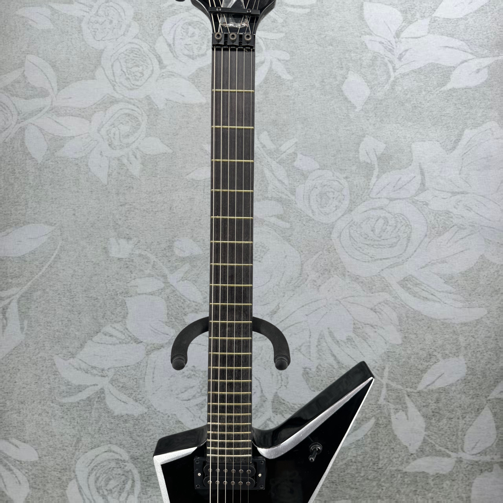 U.S. spot Washburn Dimebag Darrell Signature Electric Guitar Black Finish