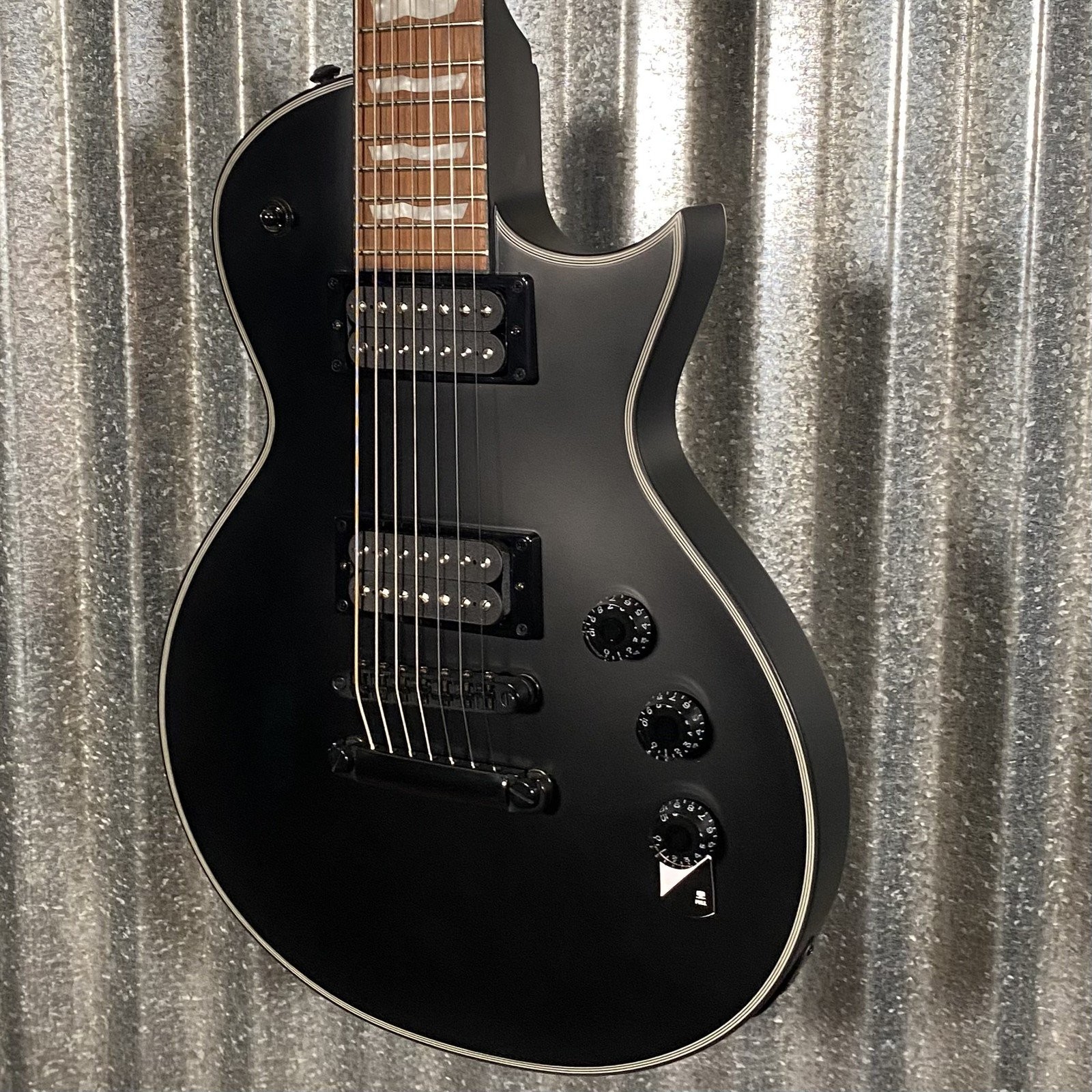 ESP LTD EC-257 7 String Black Satin Guitar & Case EC257BLKS #0360 Used