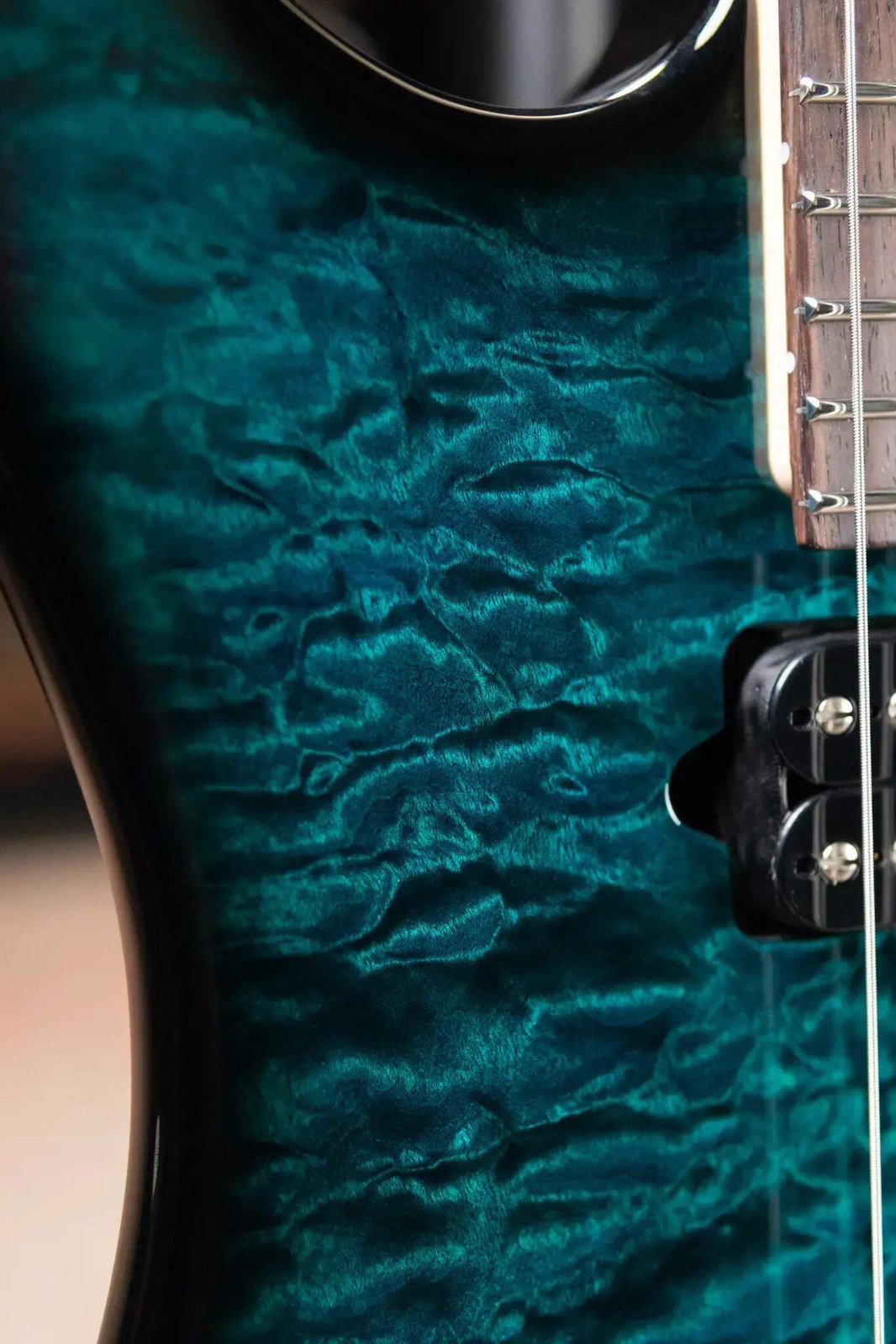 Suhr Standard Thin Burst Limited Edition Electric Guitar – Trans Teal with Gig B