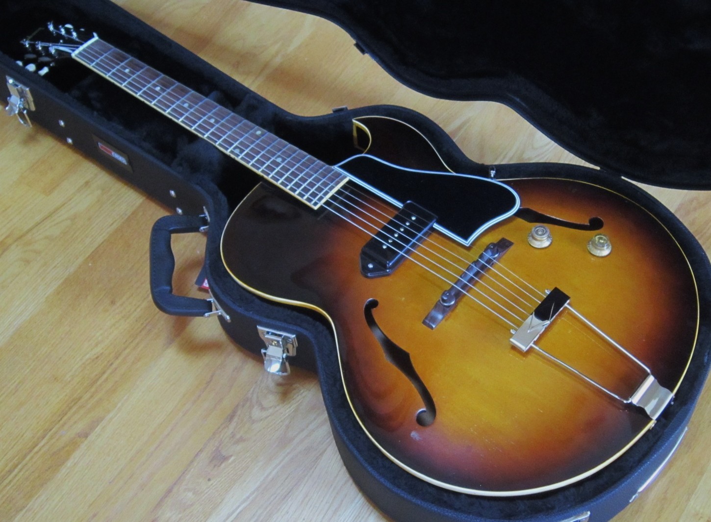 Gibson ES-225T 1956