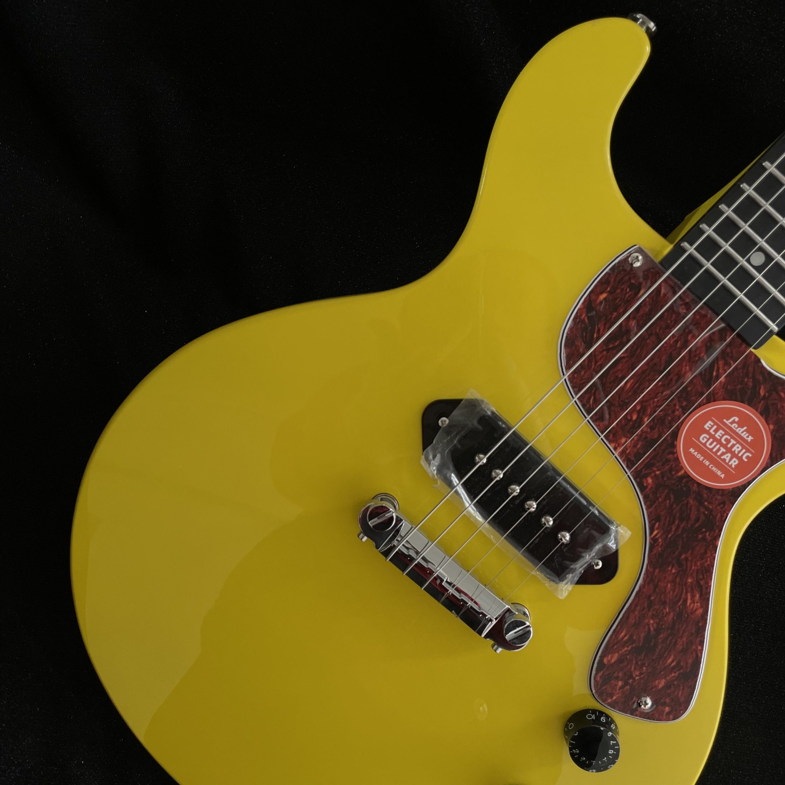 Electric Guitar P90 Pickups Junior Yellow soild body Rosewood Fretboard fast