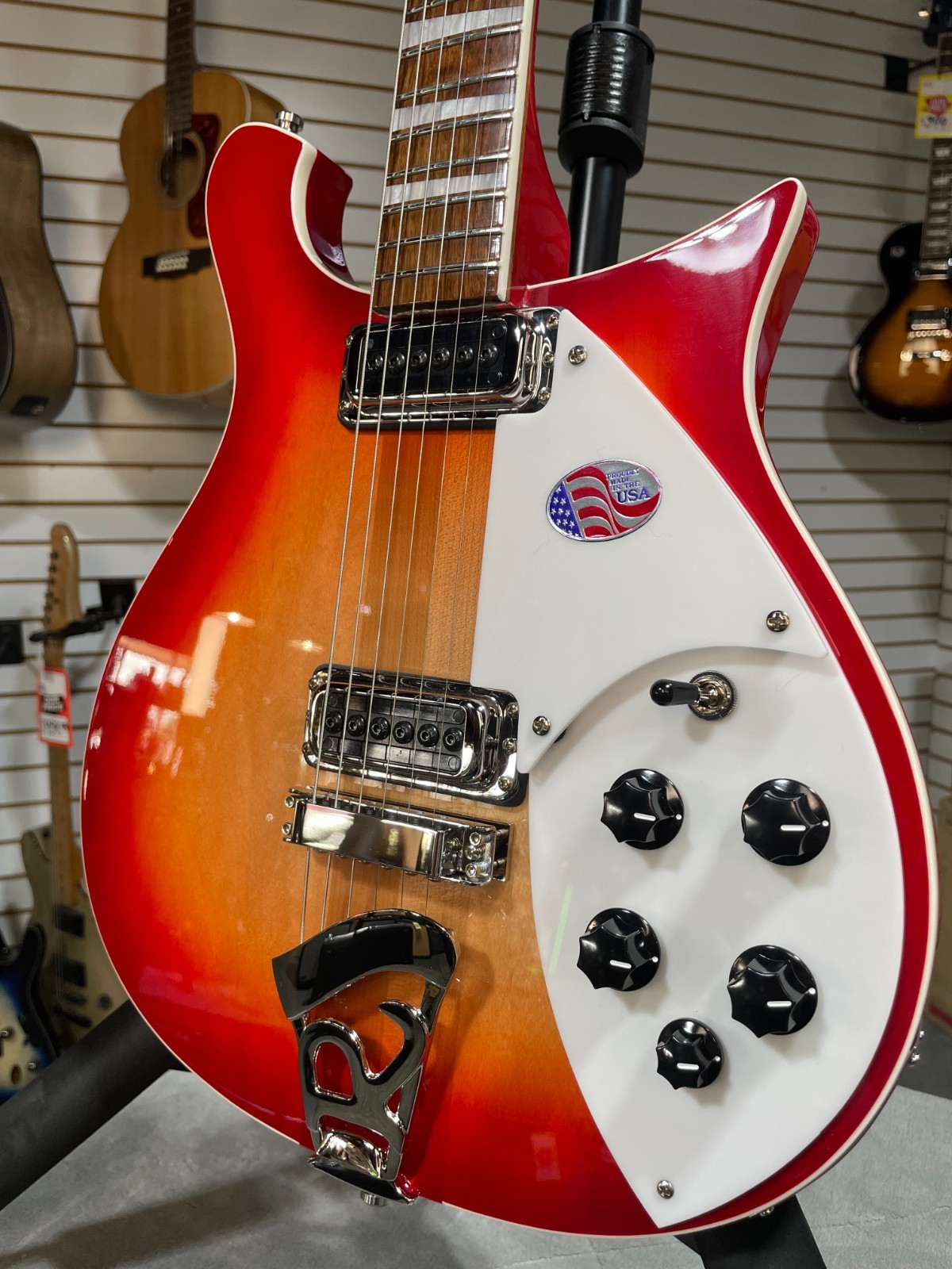 Rickenbacker 620 Electric Guitar – Fireglo w/OHSC #689