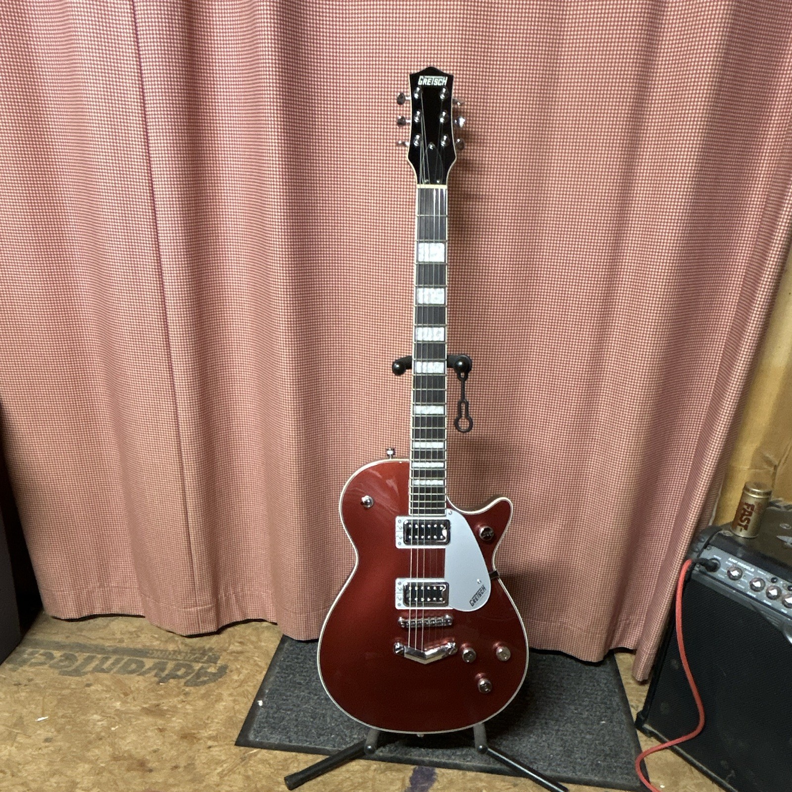 Gretsch G5220 Electromatic Solid Body 6-String Right-Handed Electric Guitar, Red