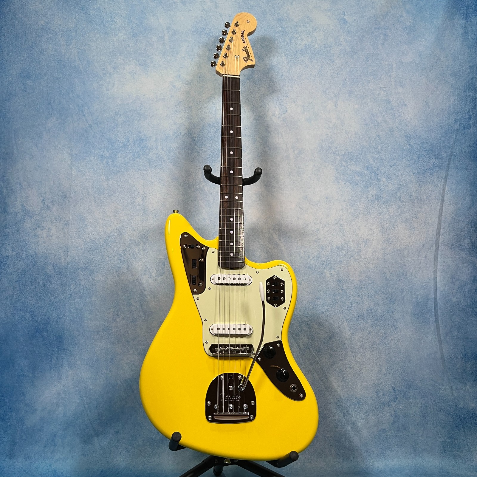 2026 Fender Jaguar Graffiti Yellow MIJ FSR Made in Japan Traditional 60s
