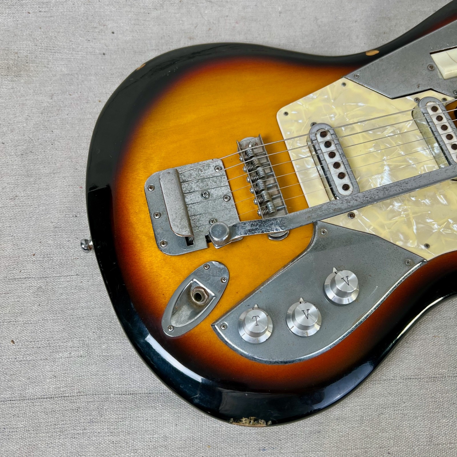 Imperial S-2T 1966 Sunburst MIJ Teisco Crucianelli Guyatone Fujigen Apollo
