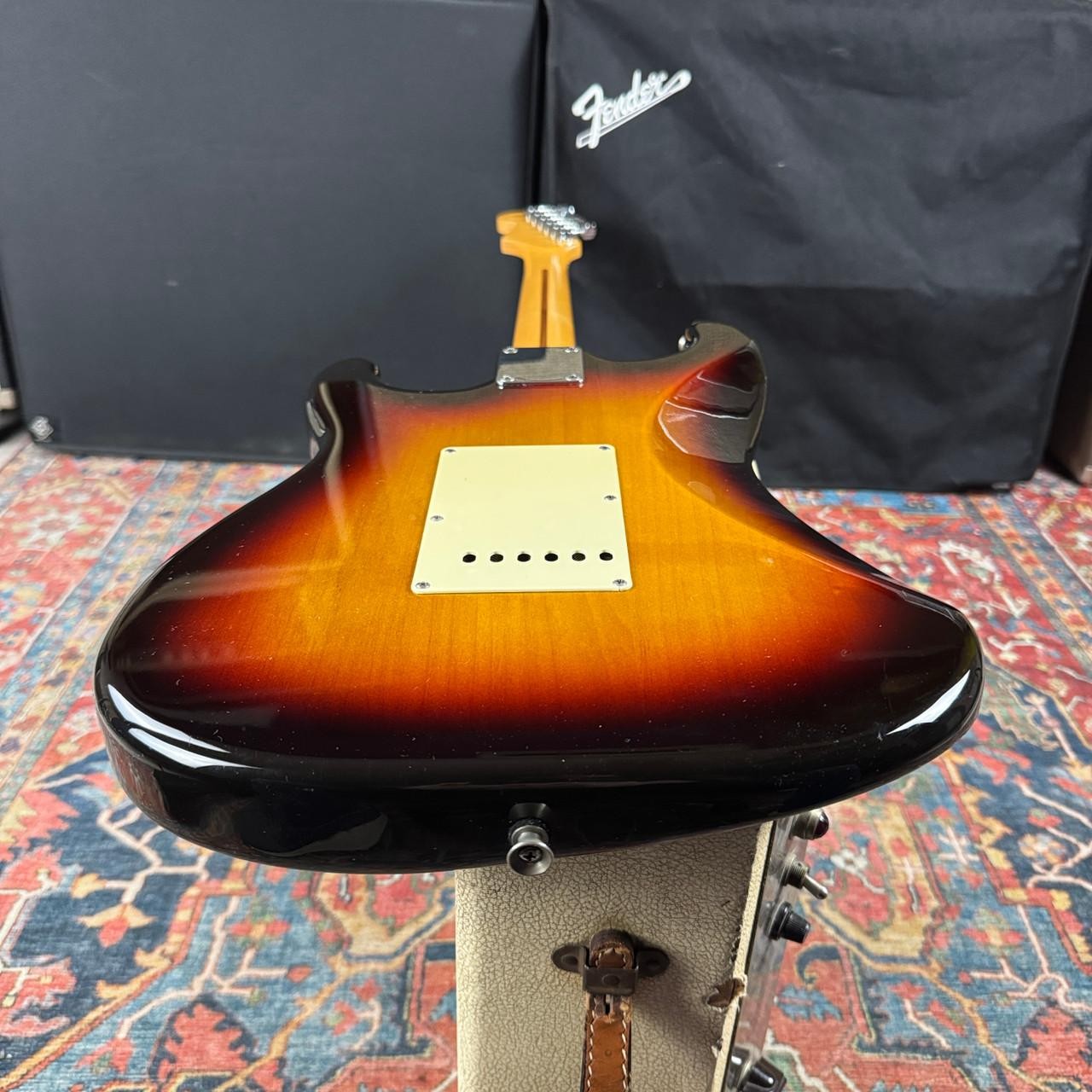 Fender Stratocaster Model ST43 Alder Made in Japan – 2004-2005