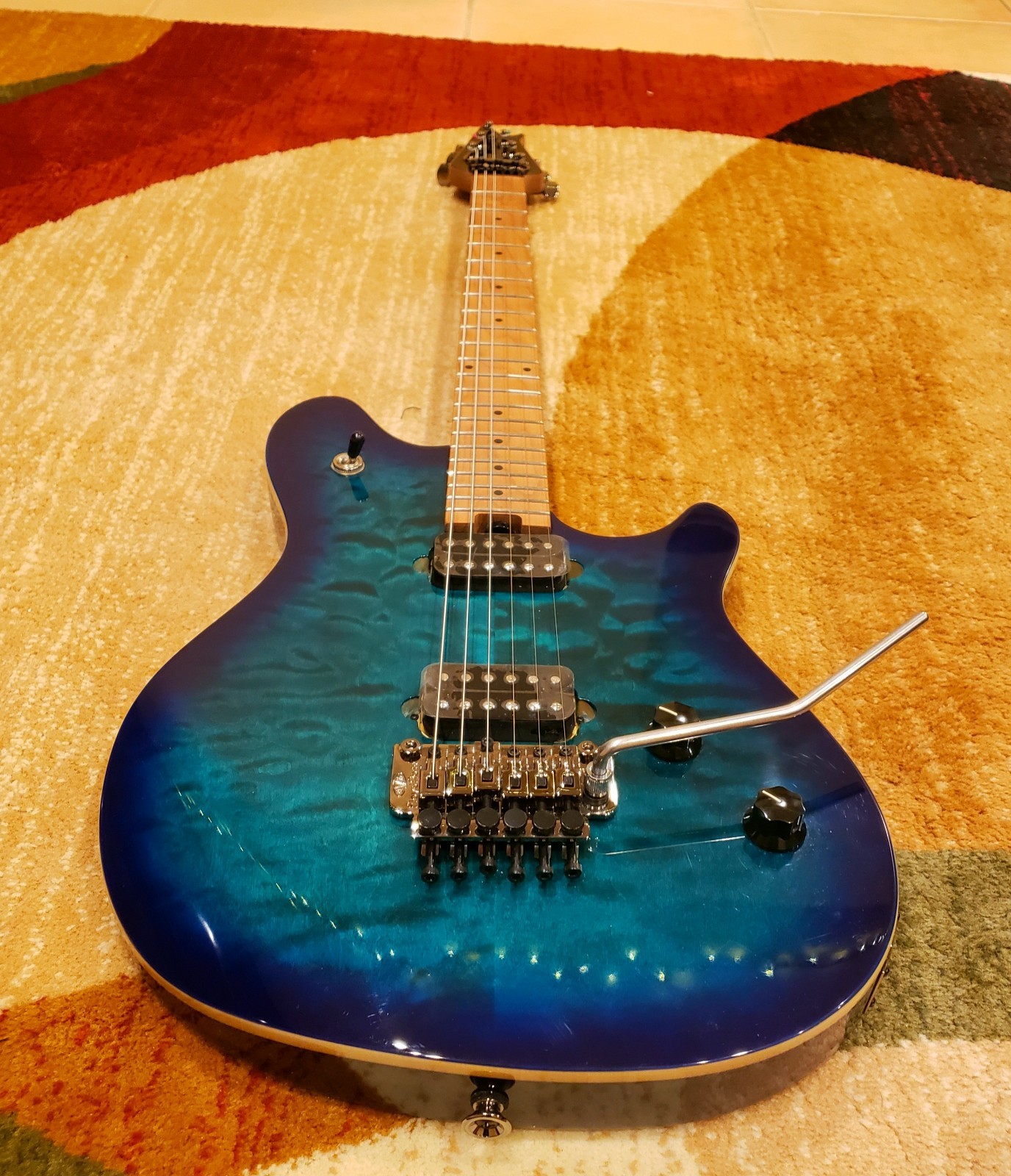 EVH Wolfgang Guitar Standard Plus Quilted Chlorine Burst Floyd Big Block 42mm.