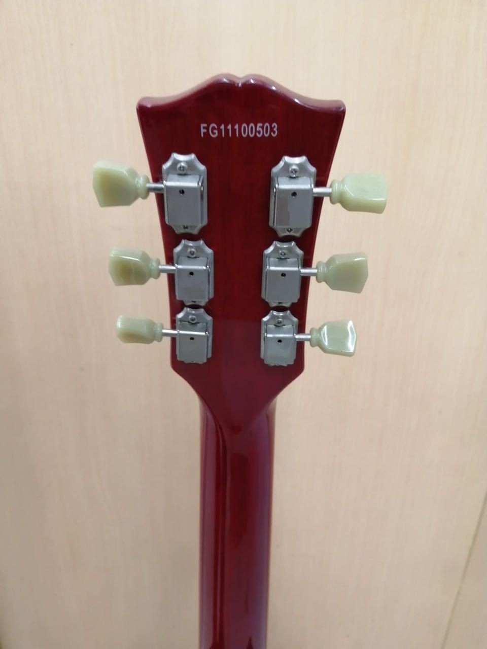BUNNY Electric Guitar Les Paul Used