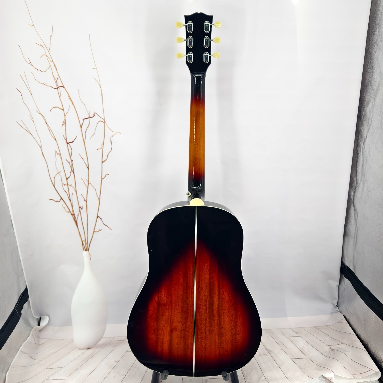 Ship US J-160E Original Acoustic-Electric Guitar – Vintage Sunburst Spruce Top