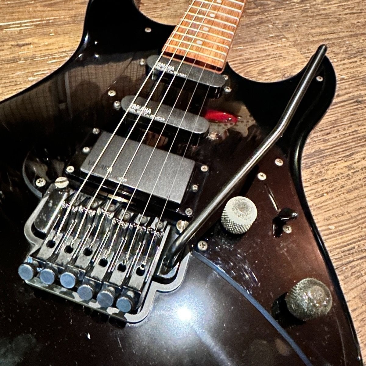YAMAHA RGX512J Black 1988 Electric Guitar W/Tremolo Arm Shipping From Japan