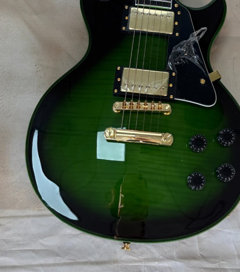 Metallic Green LP Style Electric Guitar Rosewood Fretboard Gold Hardware