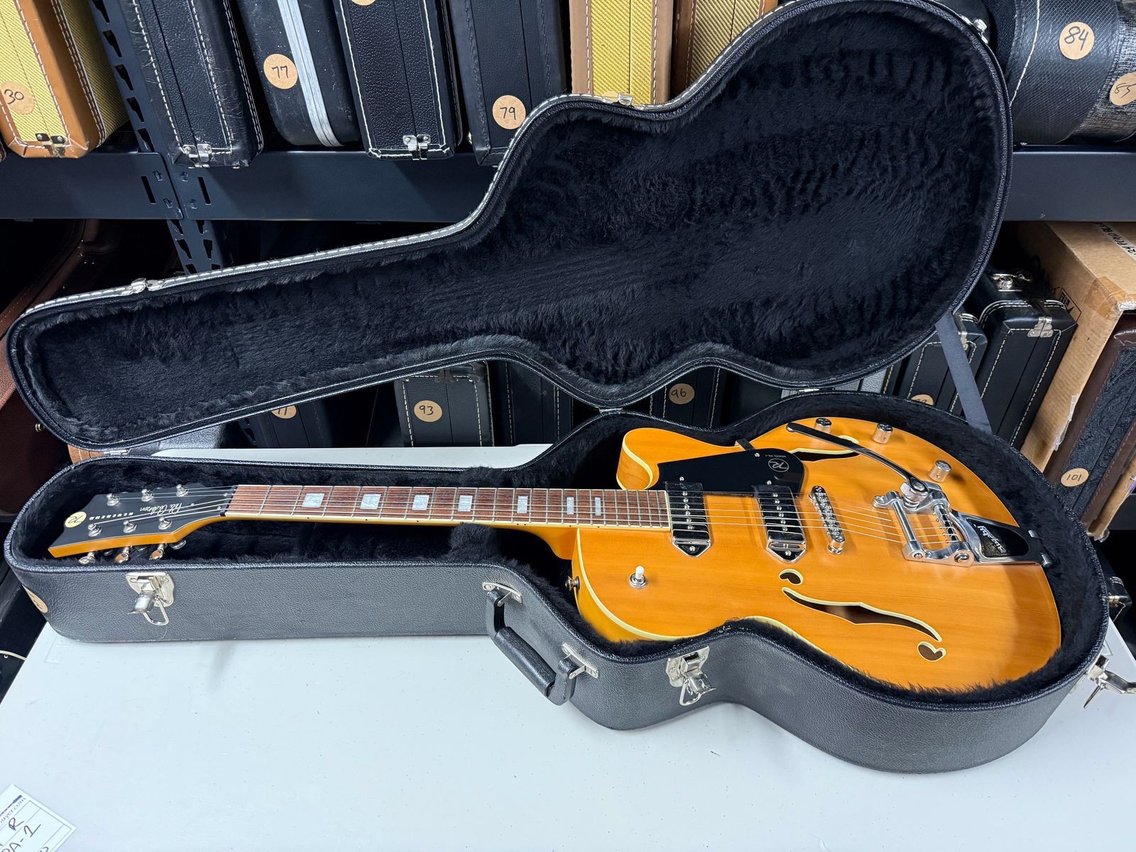 2009 Reverend PA-1 Pete Anderson Very Good Condition No Fret Wear (A-54)