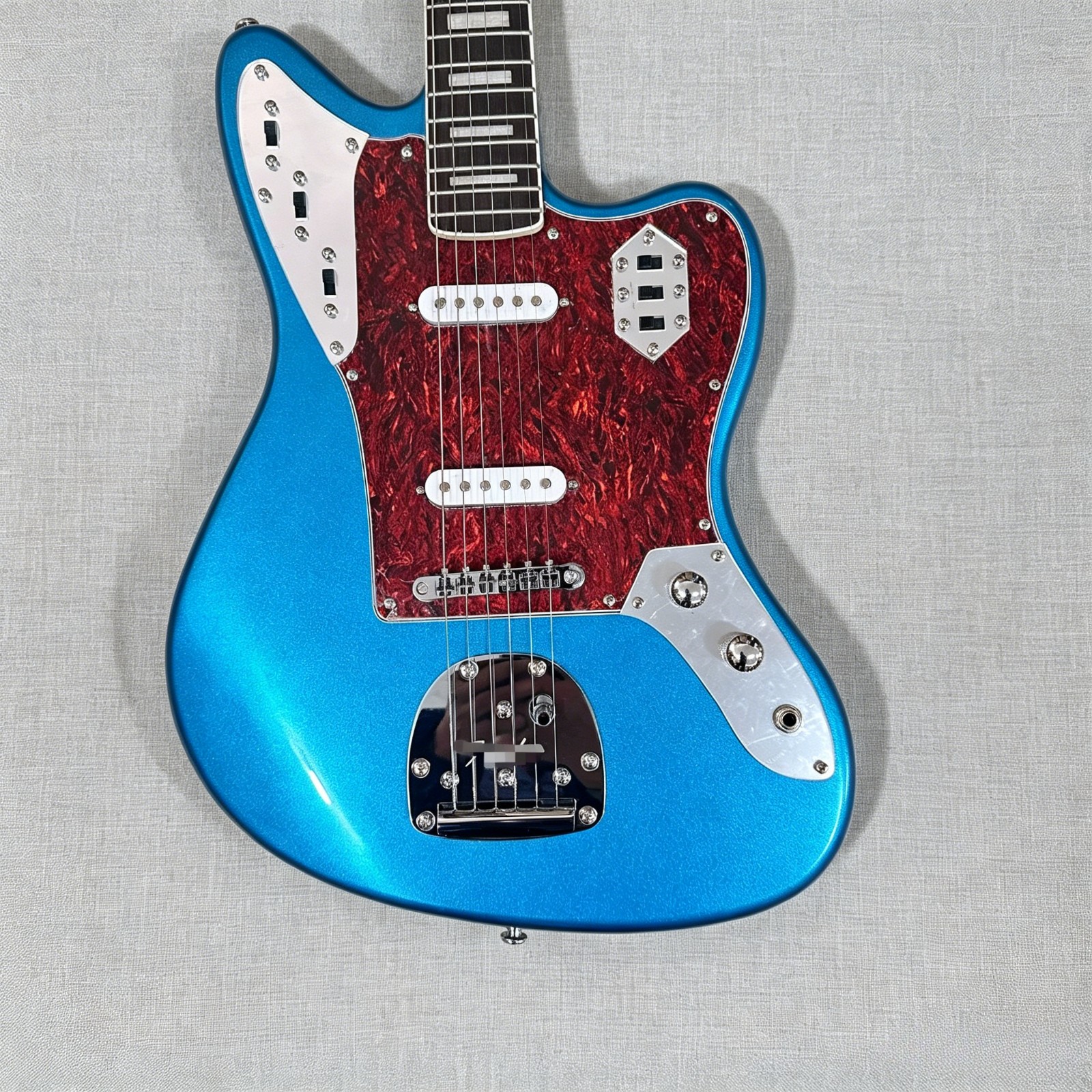 Custom Lake Placid Blue Jazz Style Single Coil Pickups 6 strings Fast Ship