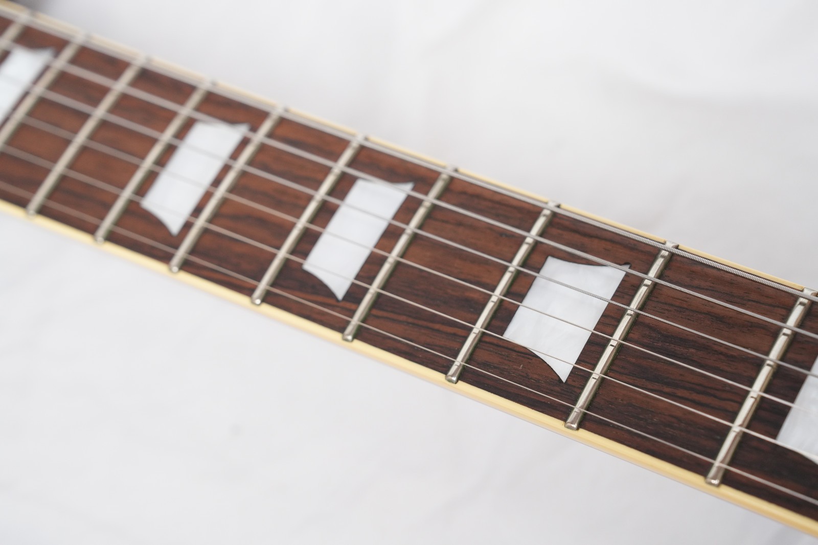 Tokai LS-118F Cherry Love Rock (Modified) Flame Maple Top Les Paul Standard MIJ
