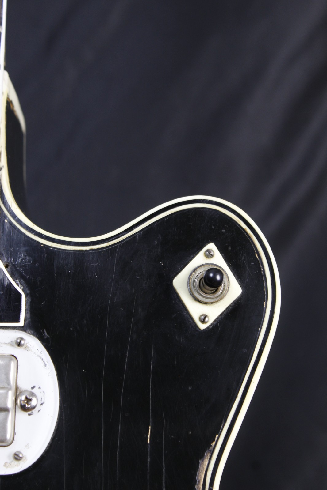 1960 Silvertone H1427 Espanada Black Hollowbody Electric Guitar Harmony H62