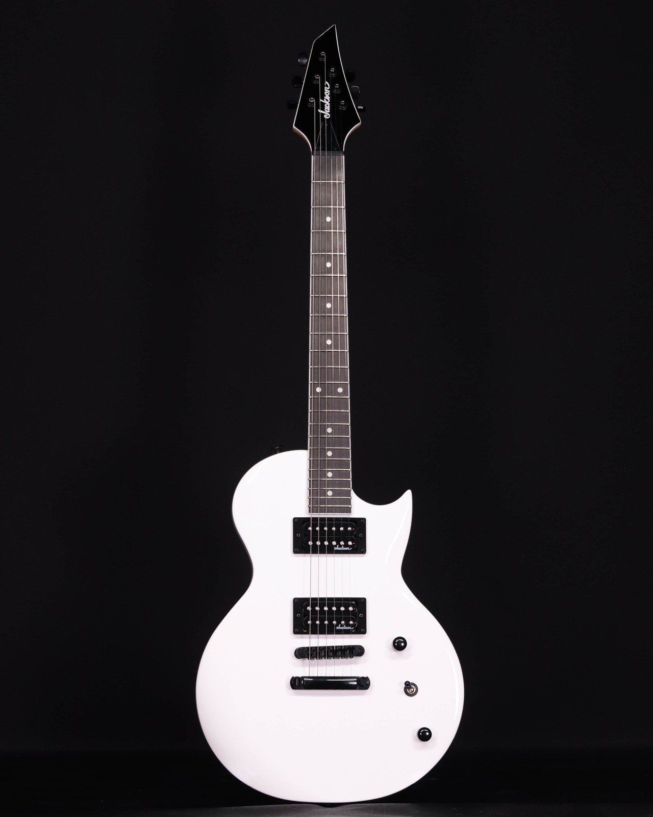 Jackson JS22 Monarkh Single Cut, Amaranth FB, Snow White