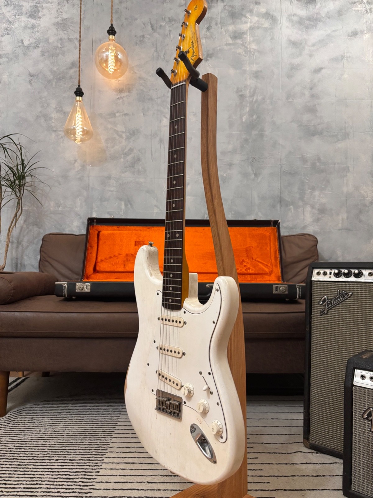 Fender Stratocaster GLAS Custom 1963 Vintage White Heavy Relic Hardtail Feather
