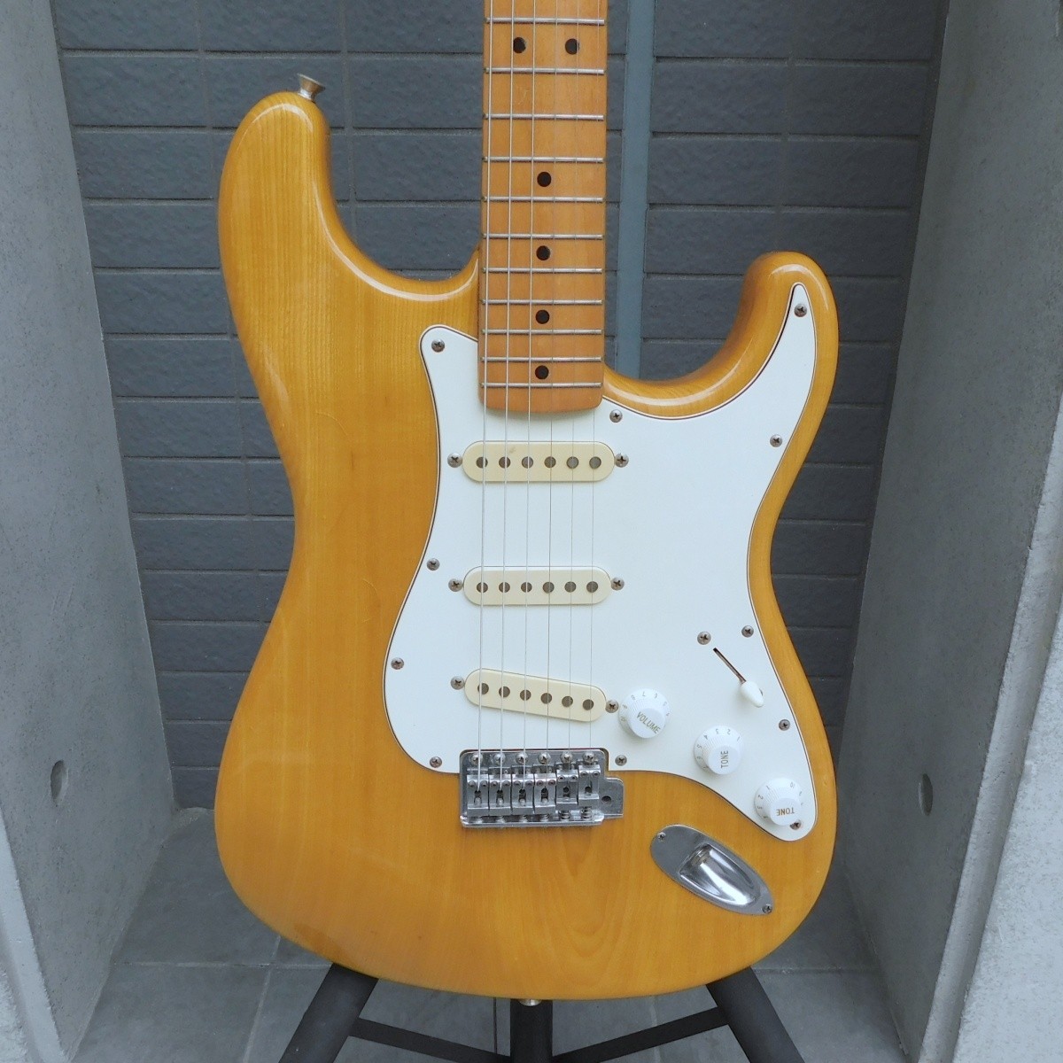 Fender ST72-65 Stratocaster Natural Electric Guitar #BE13673